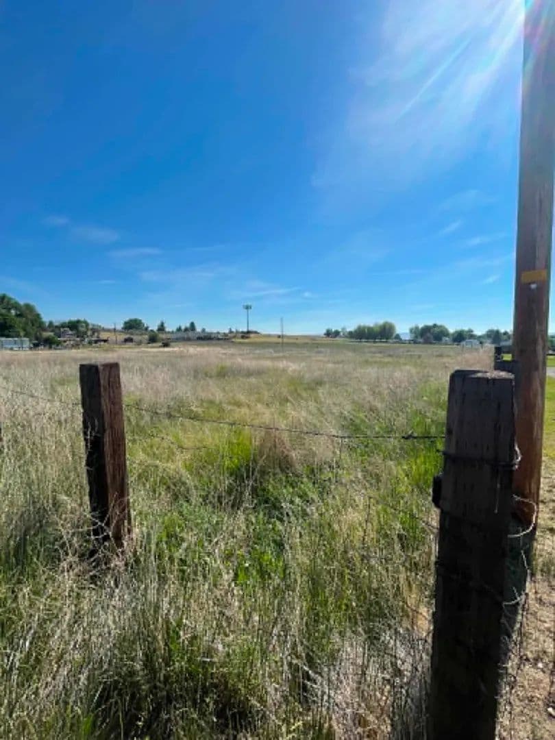 Vacant Land (0-10 Acres) in KLAMATH FALLS - Klamath Falls, Oregon, 97603