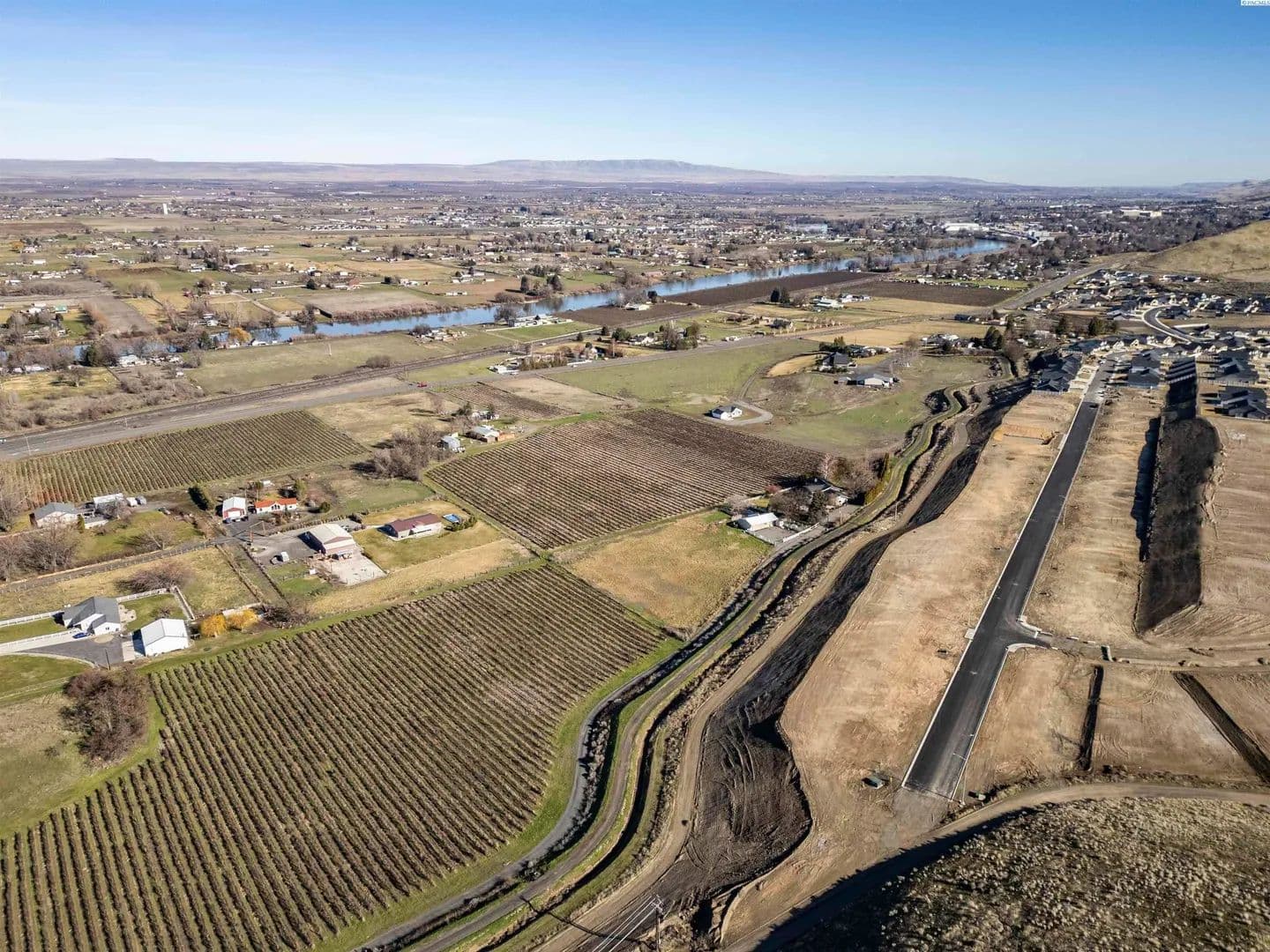 Lots & Land-Other in Prosser - Prosser, Washington, 99350