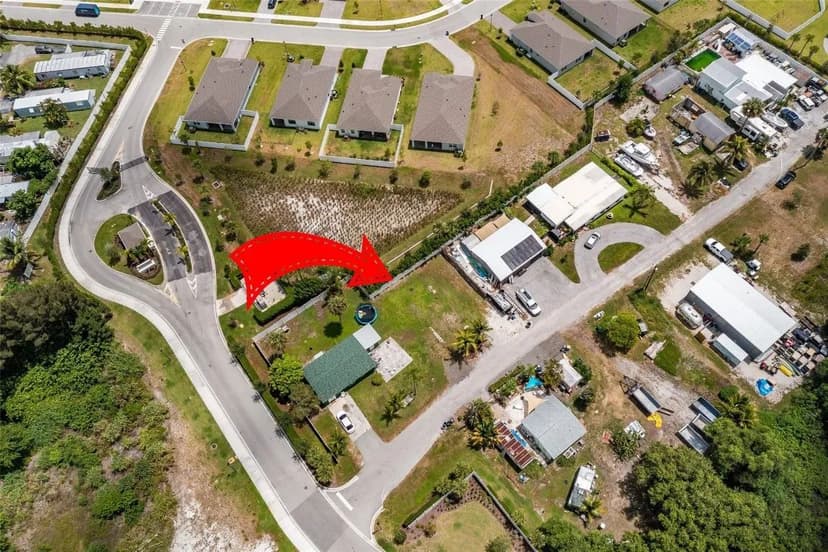 Vacant Land in Stuart