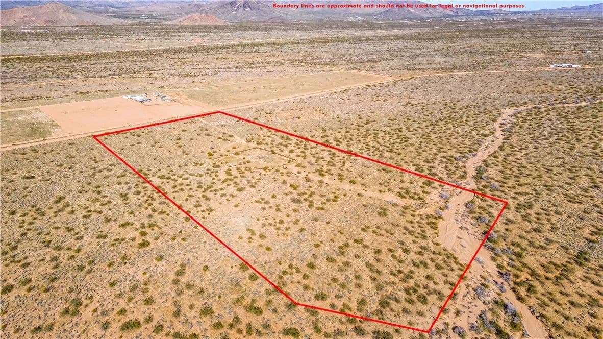 12.22 Acres of Land for Sale in Golden Valley, AZ - Golden Valley, Arizona, 86413