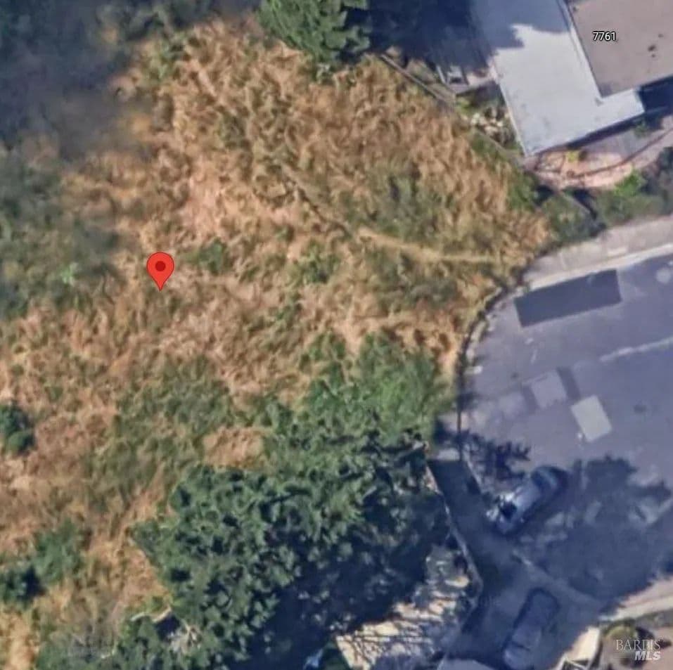 0.25 Acres of Land for Sale in El Cerrito, CA - El Cerrito, California, 94530