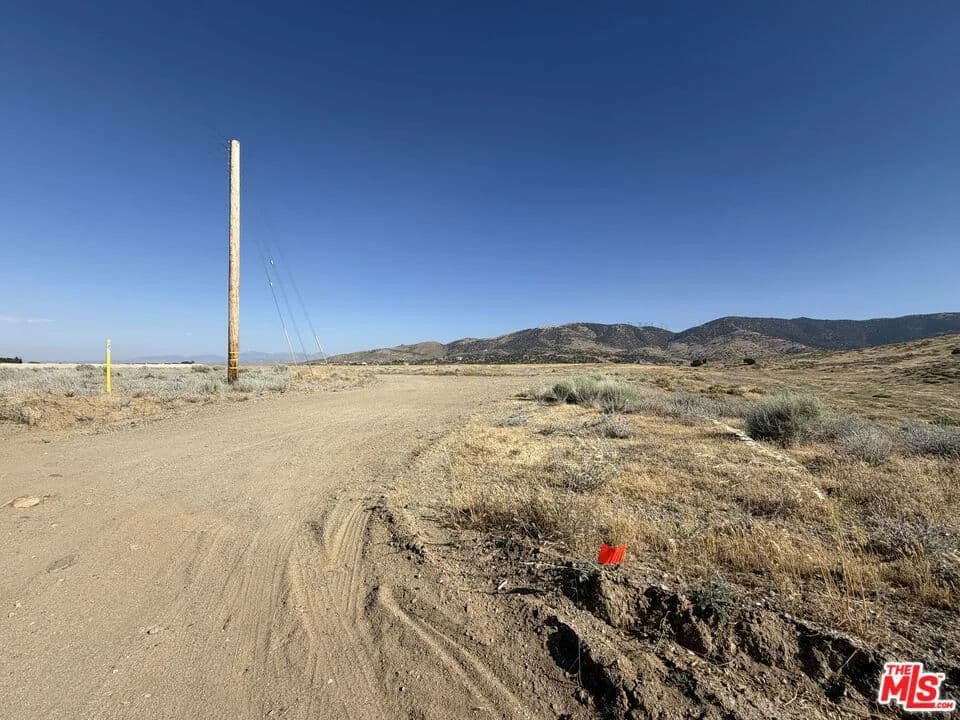Vacant Land in Palmdale - Palmdale, California, 93551