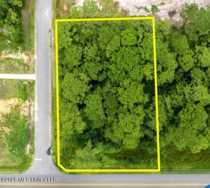 Lots & Land-Other in Ocean Springs - Ocean Springs, Mississippi, 39564