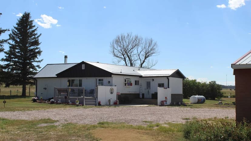 Pine Bluff Homestead