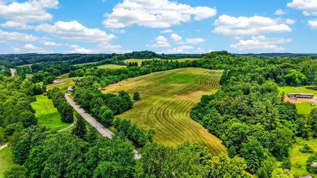 Lots & Land-Other in McArthur - Mcarthur, Ohio, 45651