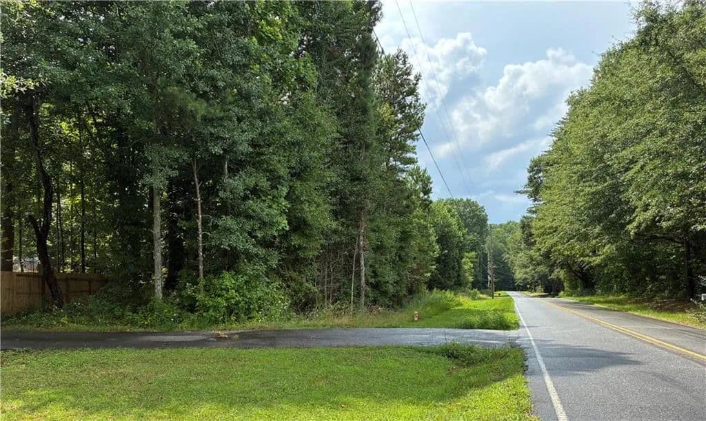 3.56 Acres of Land for Sale in Dawsonville, GA - Dawsonville, Georgia, 30534