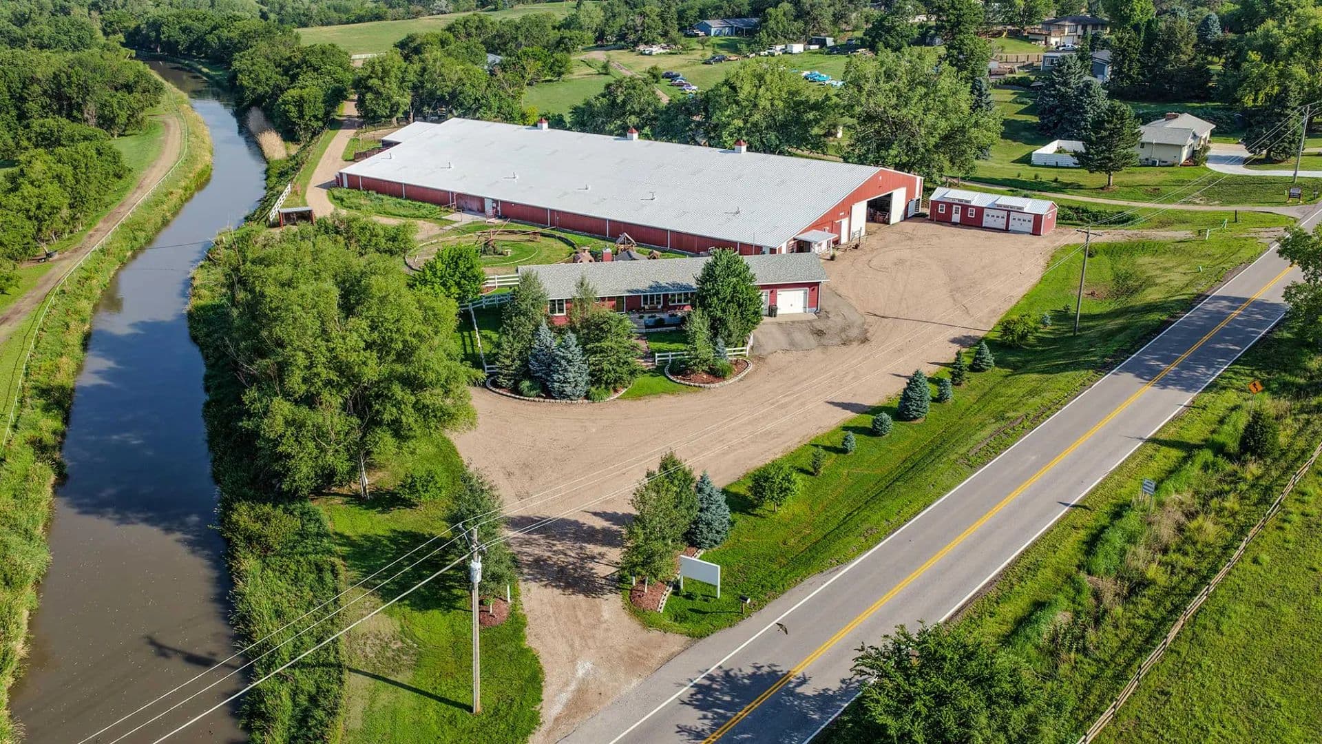 Mountain Rose Ranch - Nebraska, 68845