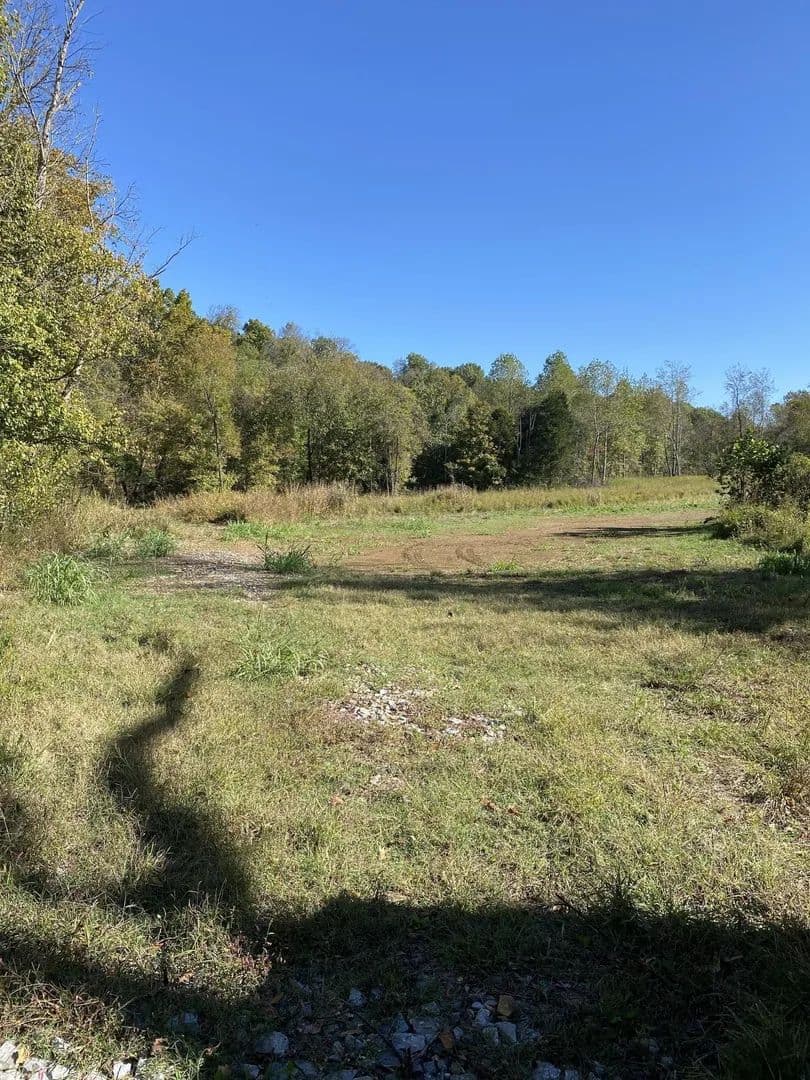 Land -Single Family Acreage in Clarksville - Clarksville, Tennessee, 37042
