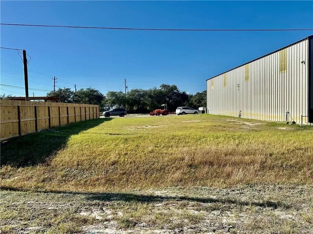 Property from 829 S Terry Street - KW - Rockport, Texas, 78382