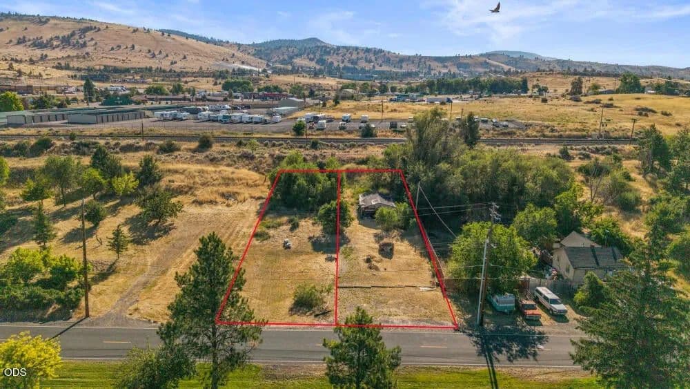 Lots & Land-Other in Klamath Falls - Klamath Falls, Oregon, 97601
