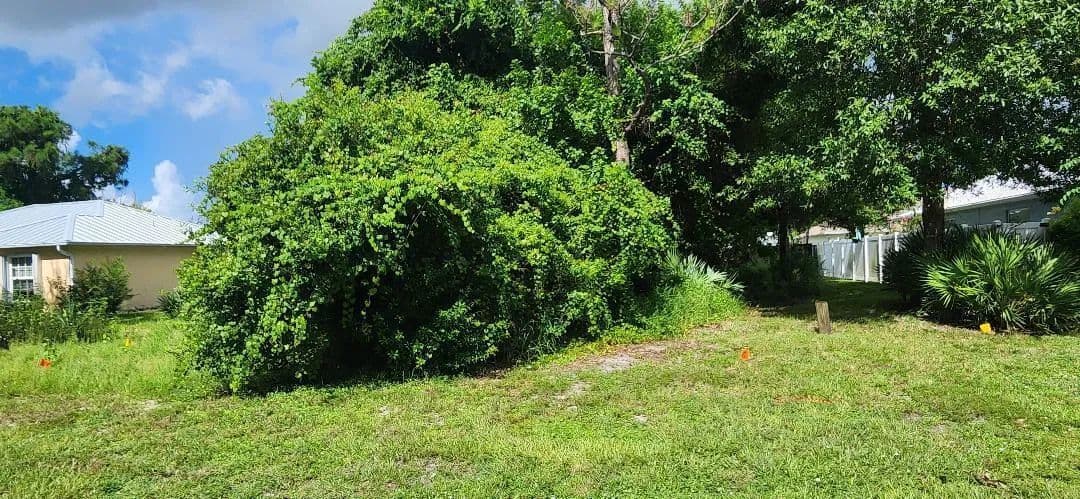 Vacant Land in Port St Lucie - Port St Lucie, Florida, 34952