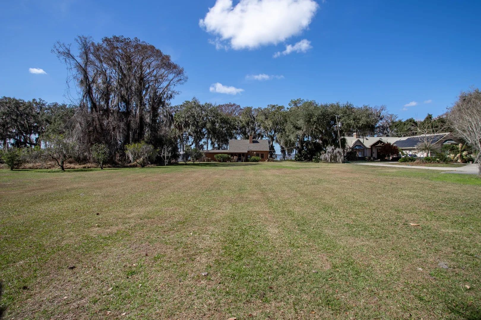 Land -Single Family Acreage in Tavares - Tavares, Florida, 32778