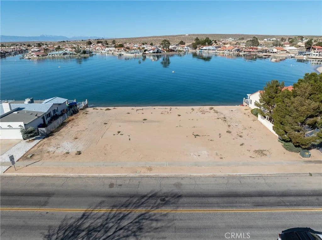 Vacant Land in Helendale - Helendale, California, 92342