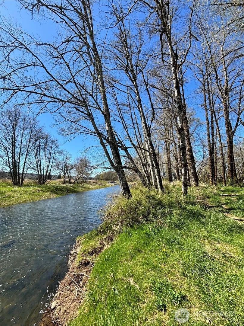 5.33 Acres of Land for Sale in Onalaska, WA - Onalaska, Washington, 98570