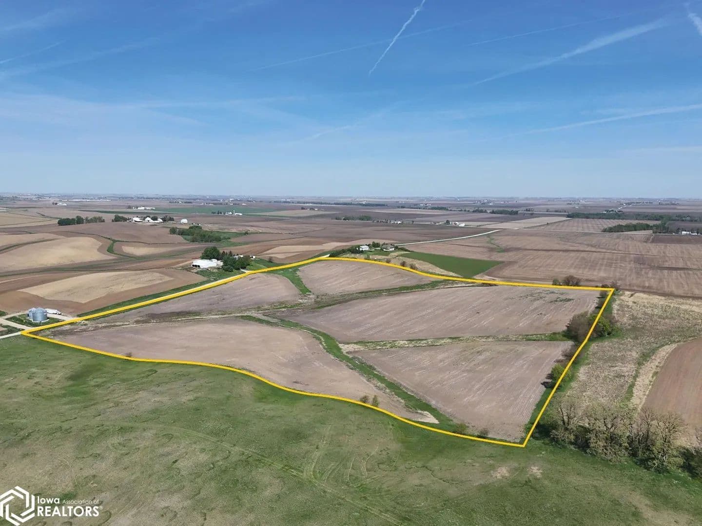 40 Acres of Land for Sale in Blairstown, Iowa - Blairstown, Iowa, 52301