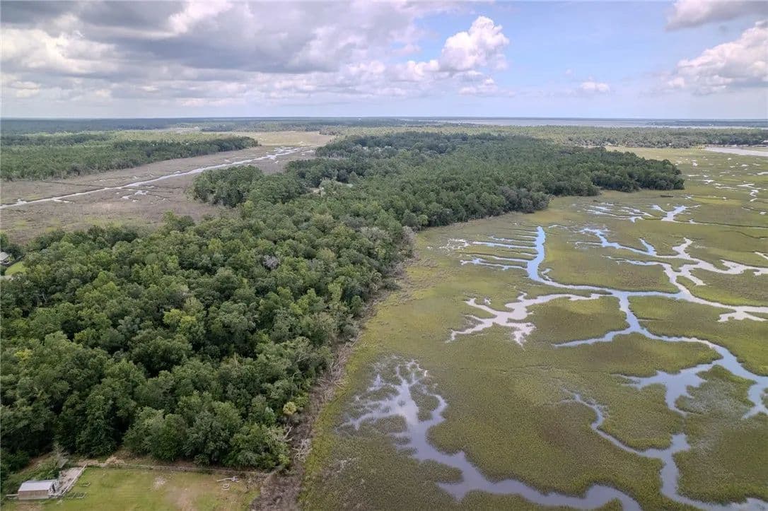 Vacant Land in Woodbine - land for sale