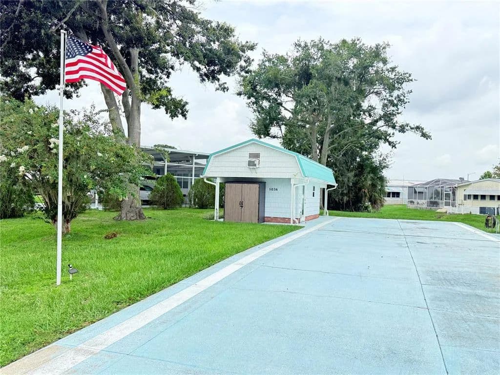 Vacant Land in Polk City - Polk City, Florida, 33868