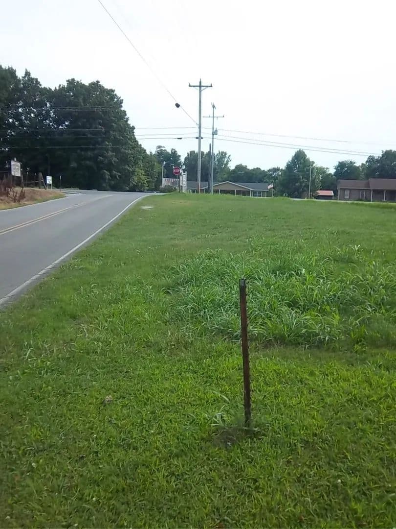 Lots & Land-Other in Adams - Adams, Tennessee, 37010