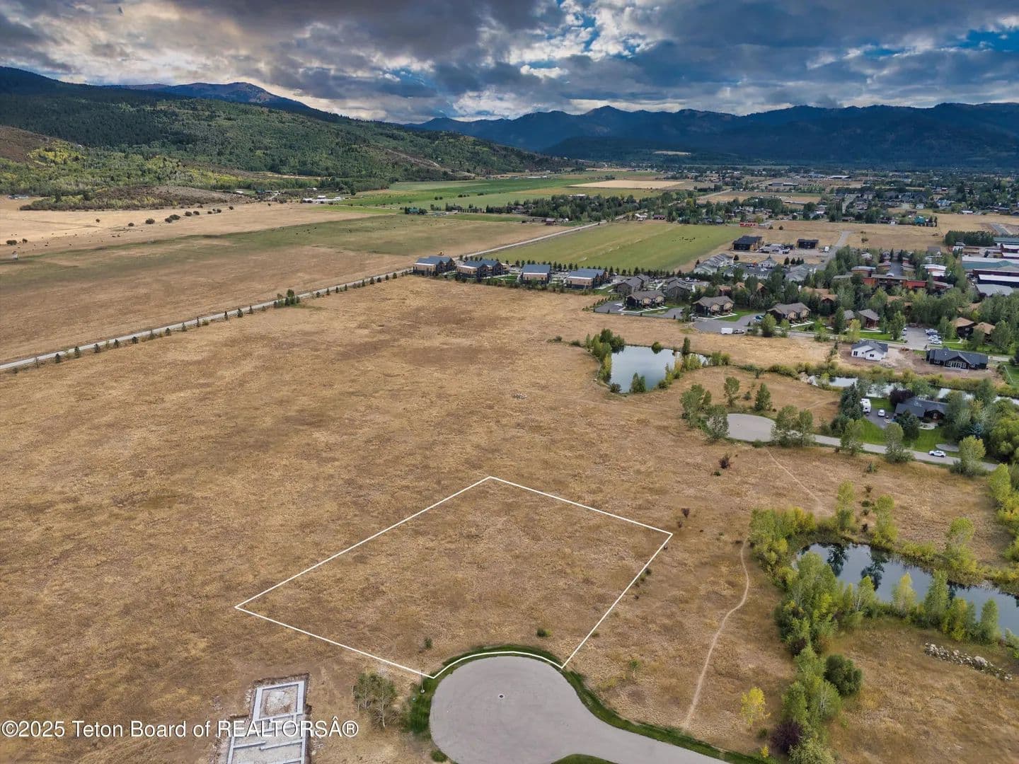Lots & Land-Other in Victor - Victor, Idaho, 83455