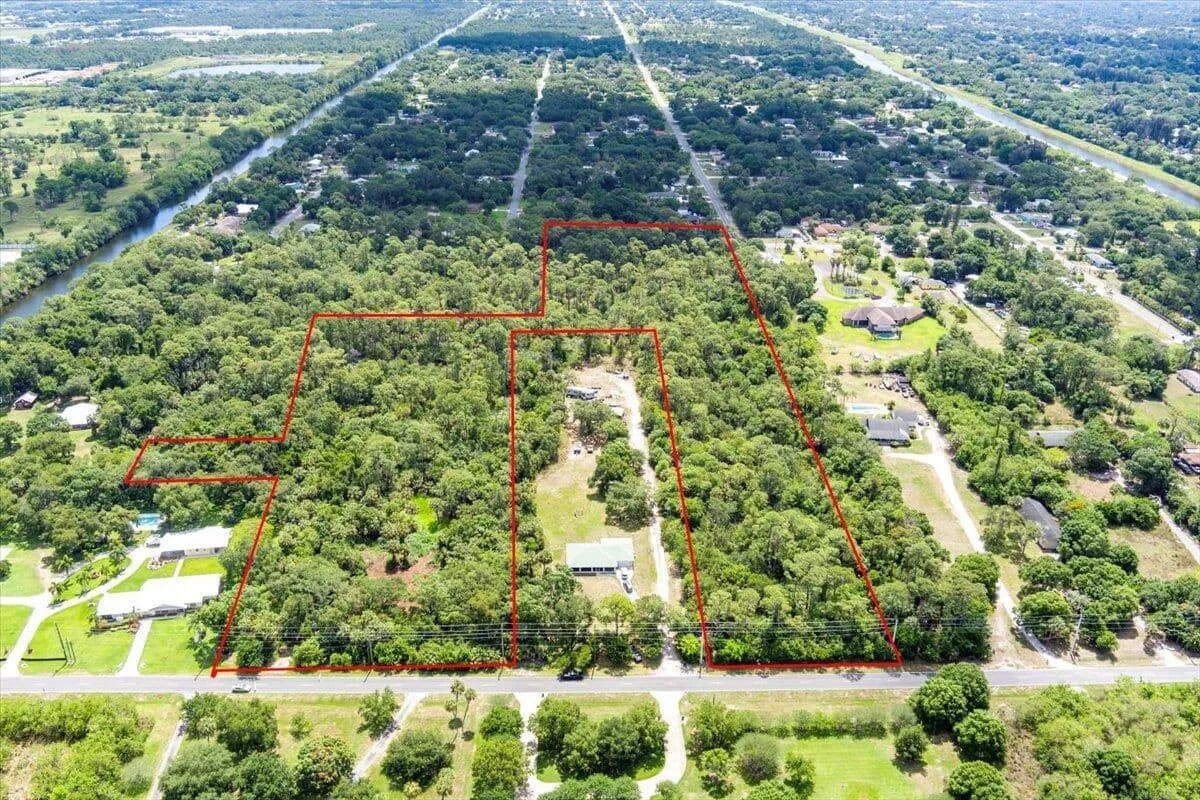 Land -Single Family Acreage in Fort Pierce - Fort Pierce, Florida, 34946