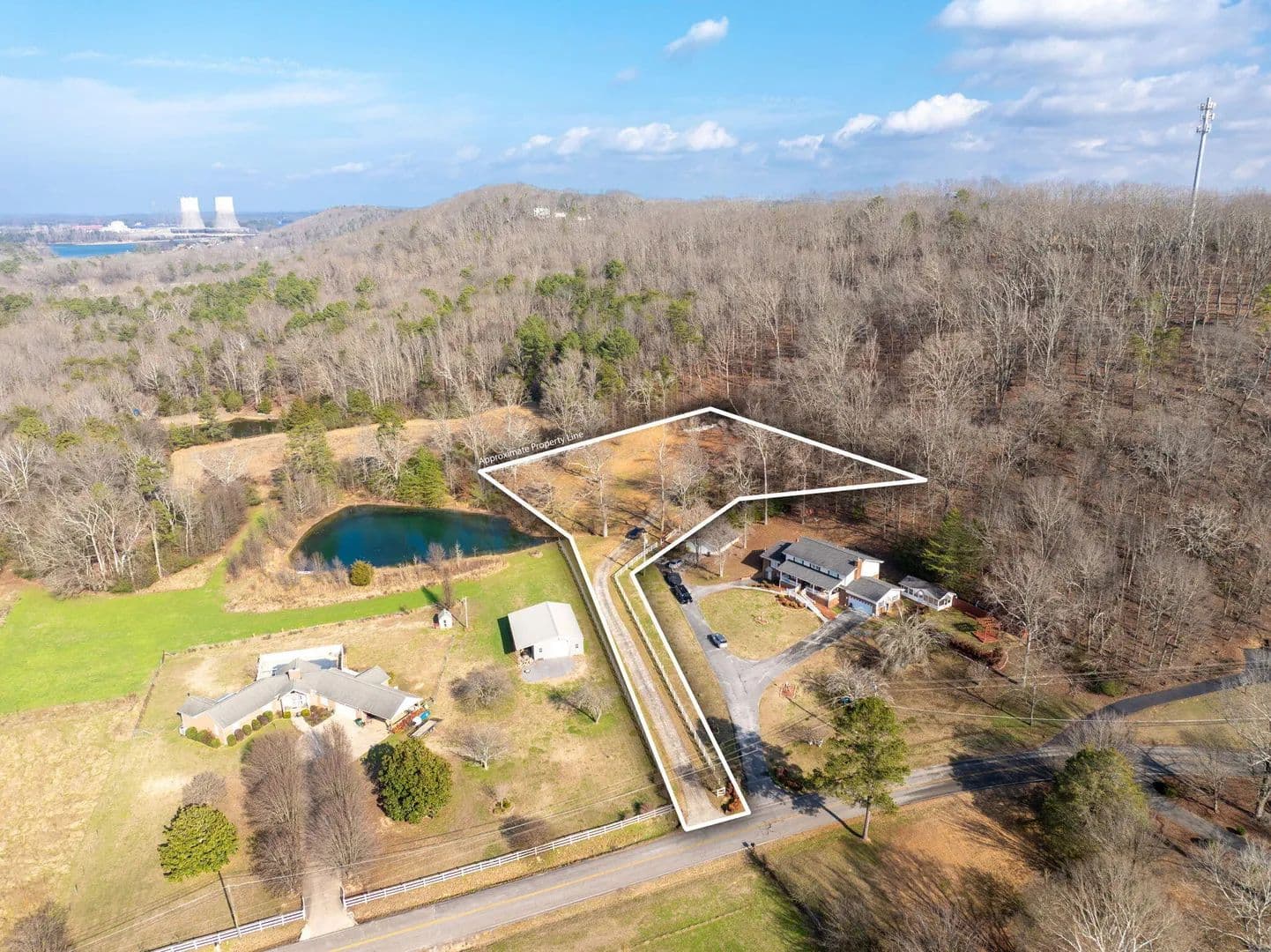 Lots & Land-Other in Harrison - Harrison, Tennessee, 37341
