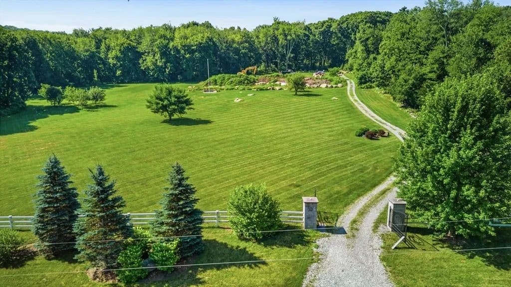 Vacant Land in Monson - Monson, Massachusetts, 01057
