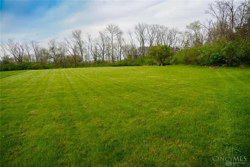 Property from 1229 E Pekin Road - KW