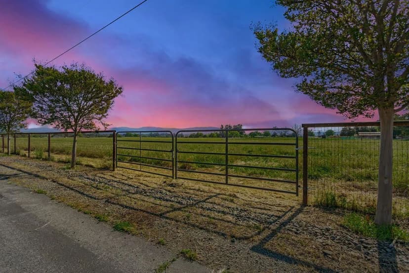 Vacant Land in Hollister