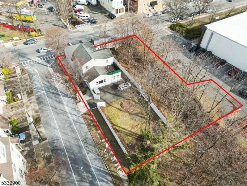 Vacant Land in Maplewood Twp.