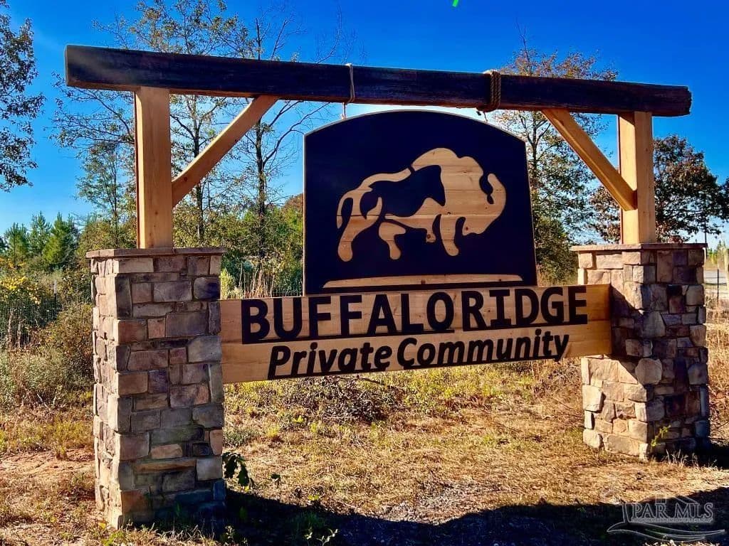 15.2 Acres of Land for Sale in Pace, FL - Pace, Florida, 32571