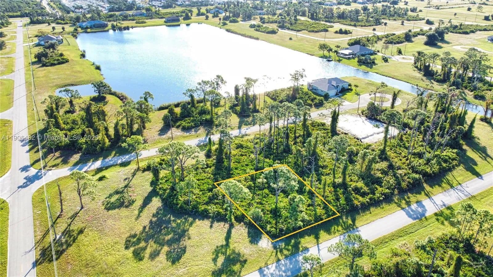 Vacant Land in Other City - In The State Of Florida - Florida, 33946