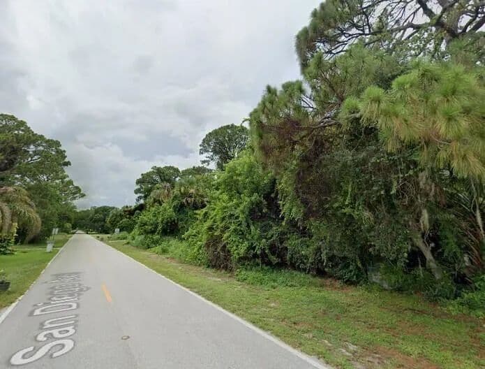 0.41 Acres of Land for Sale in Fort Pierce, Florida - Fort Pierce, Florida, 34946