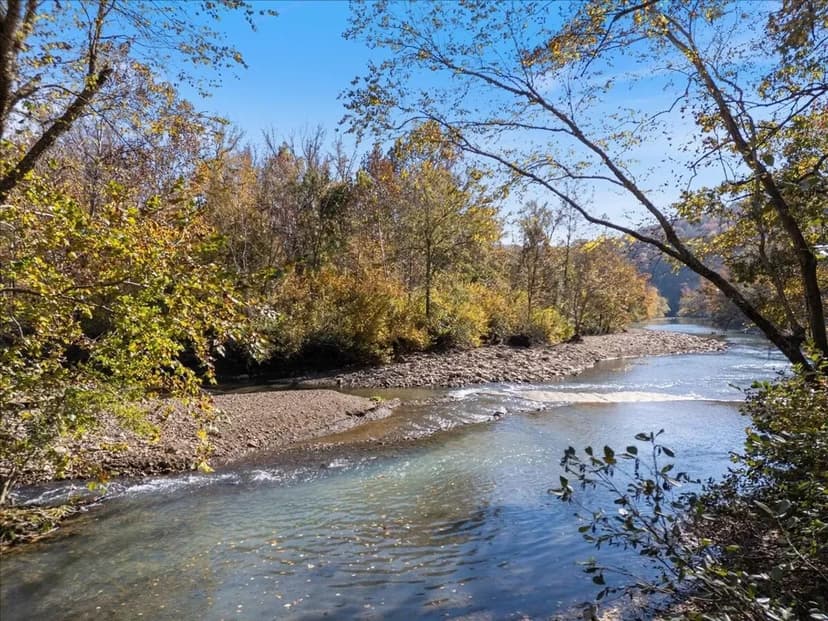 Friley Creekside Cabins