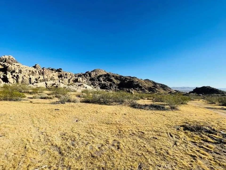 Vacant Land in Apple Valley - Apple Valley, California, 92307