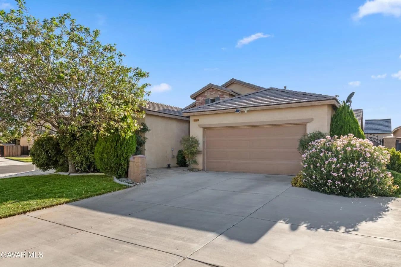 2263 Buss Court - Rosamond, California, 93560