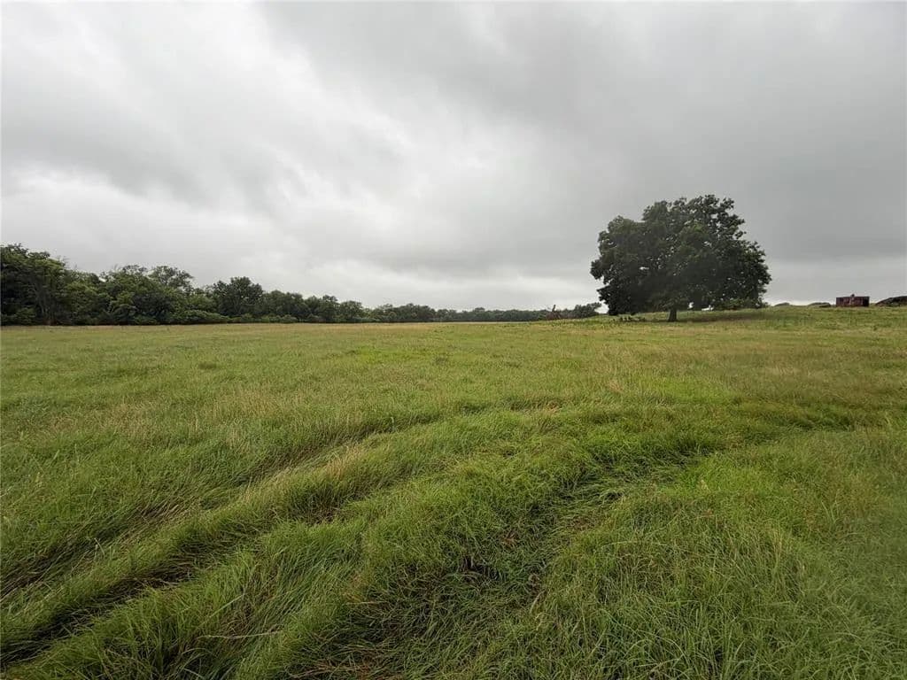 23 Acres of Land for Sale in Earlsboro, OK - Earlsboro, Oklahoma, 74840