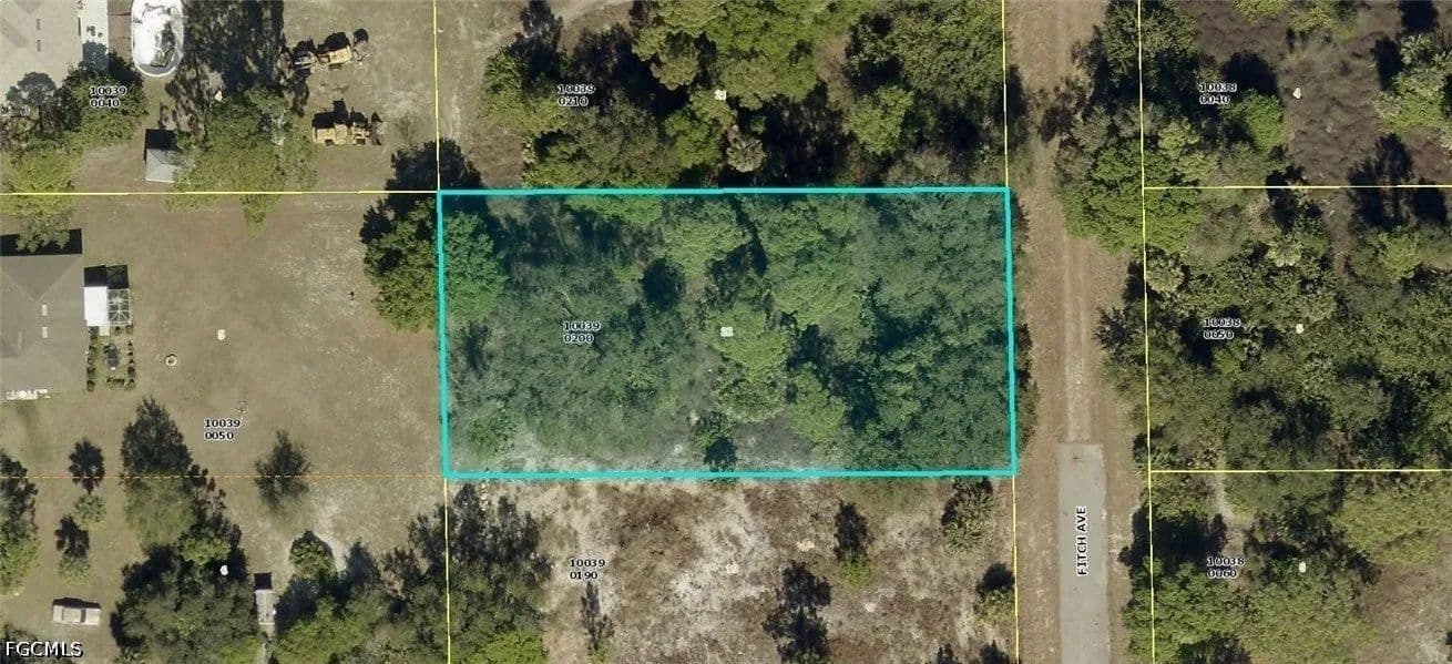 Lots & Land-Other in Lehigh Acres - Lehigh Acres, Florida, 33972
