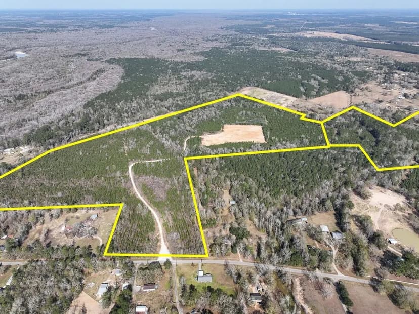 103 Acres | Lakeview Road | 01541