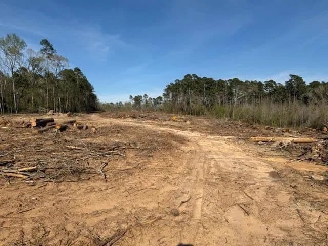 Lots & Land-Other in Center - Center, Texas, 75935