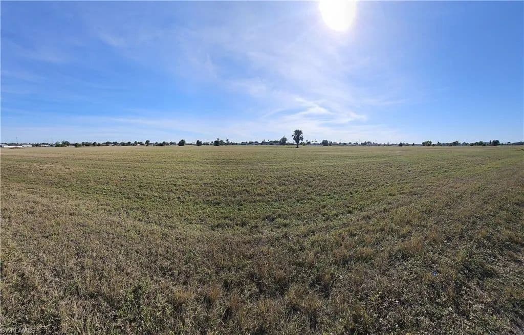 Lots & Land-Other in Cape Coral - Cape Coral, Florida, 33909