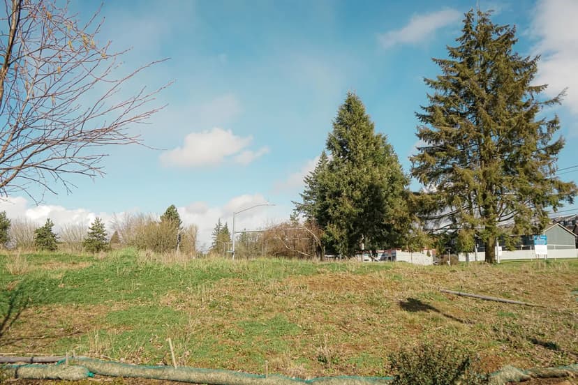 Land -Retail in Salem