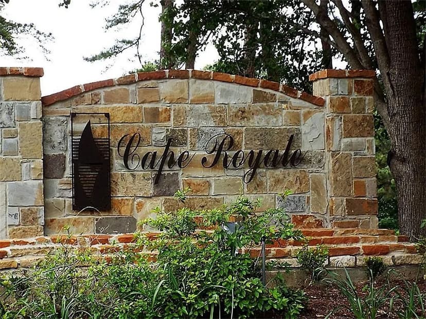 Property from 23 Wentworth Ln - KW