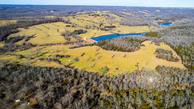 Stansberry Creek Ranch | 1,835 ± Acres in Barry Co.