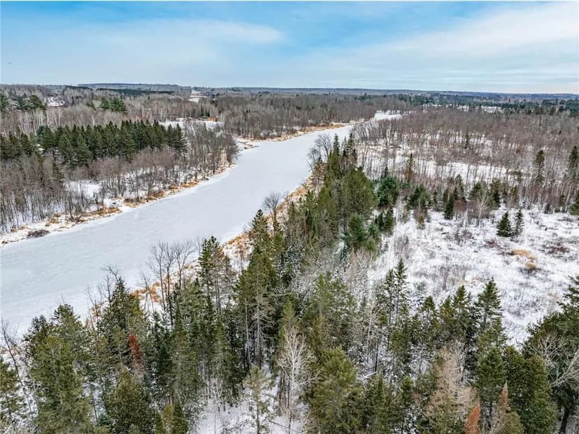 Land -Single Family Acreage in Grand Rapids