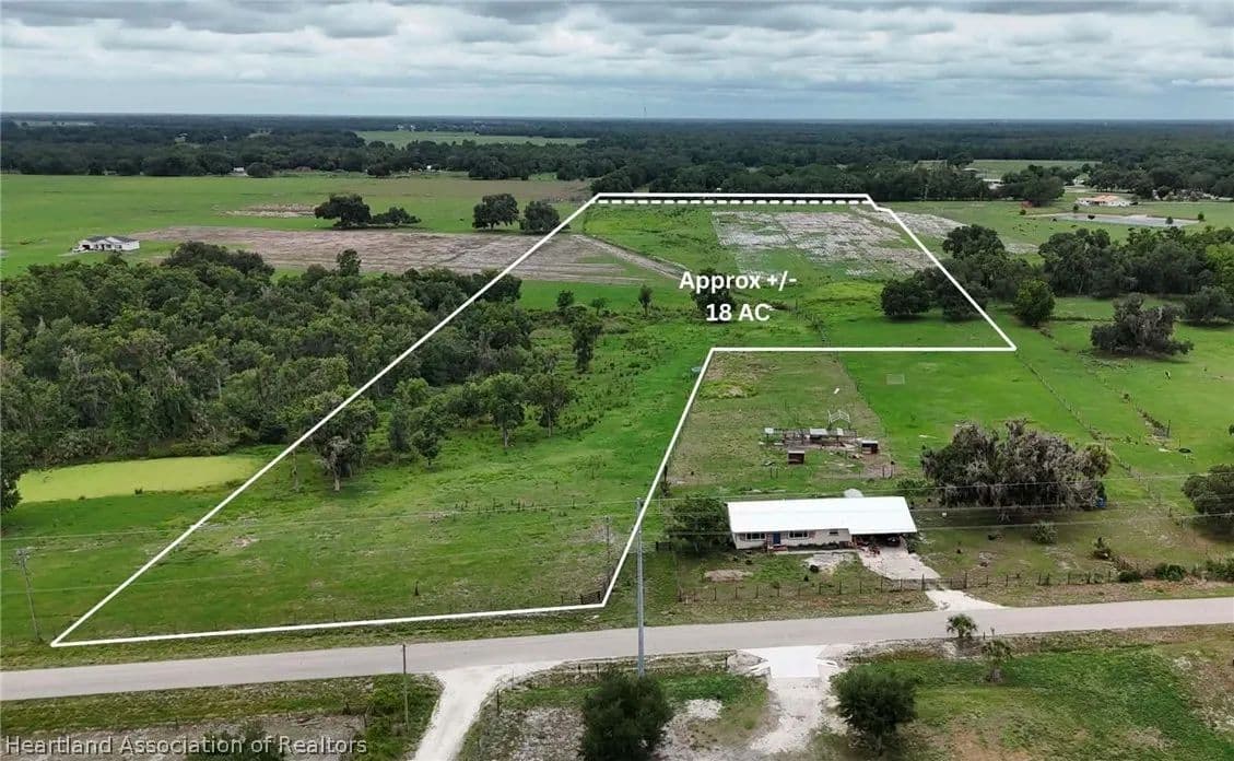 18 Acres of Land for Sale in Wauchula, Florida - Wauchula, Florida, 33873