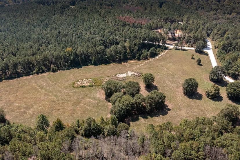 Land -Agricultural (Not Zoned) in Carrollton