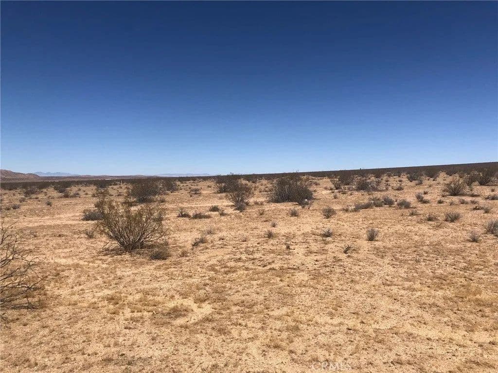 Lots & Land-Other in Adelanto - Adelanto, California, 92301