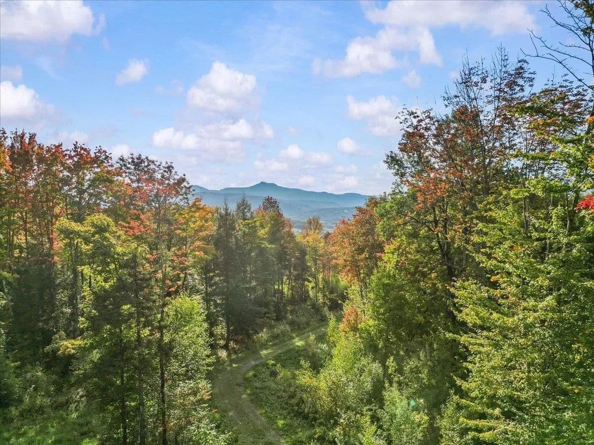 Lots & Land-Other in Waterbury - Waterbury, Vermont, 05671