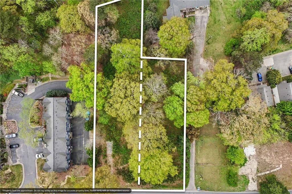Vacant Land in Woodstock - Woodstock, Georgia, 30188