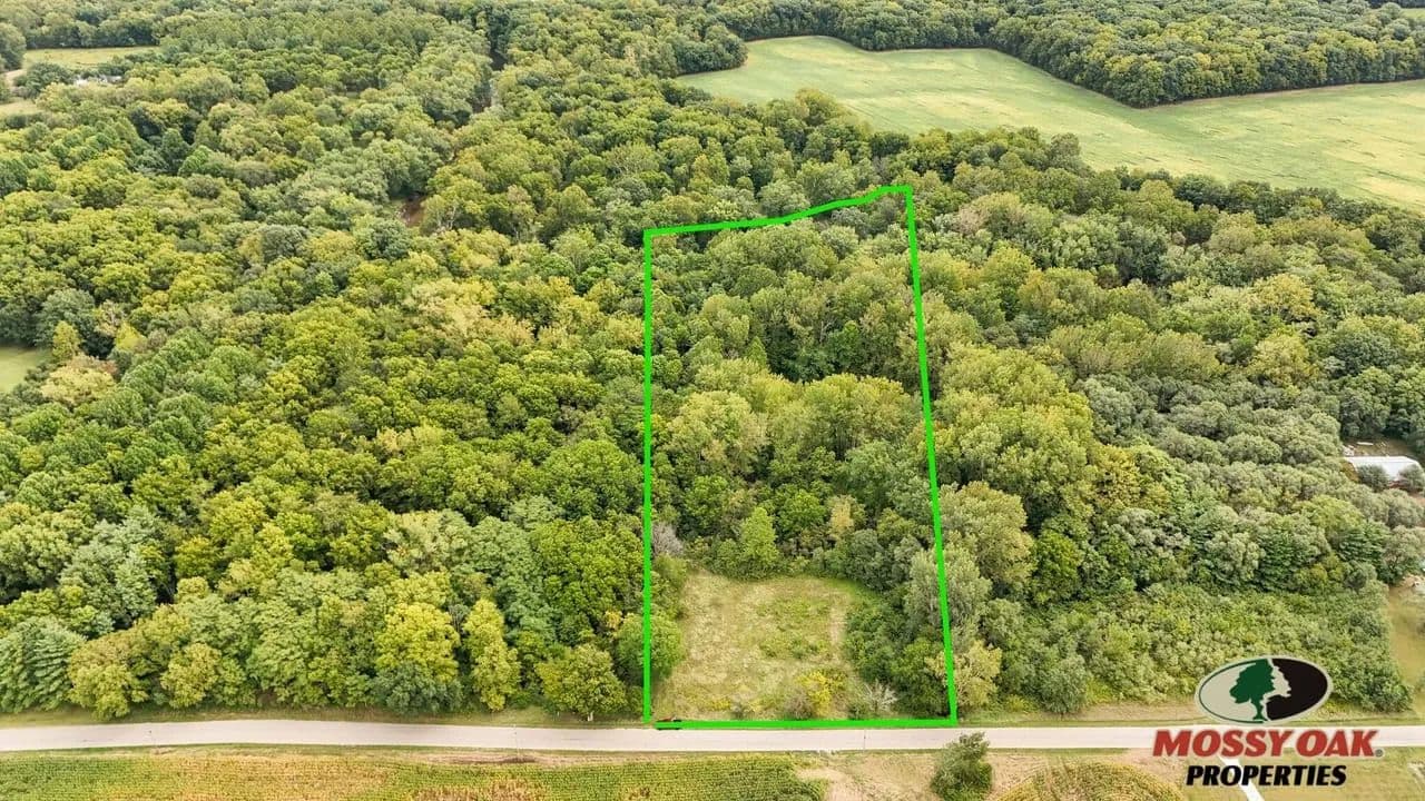 Land For Sale - 4.66 Acres Tested to Build on Eel River - North Manchester, Indiana - Kosciusko County - North Manchester, Indiana, 46962